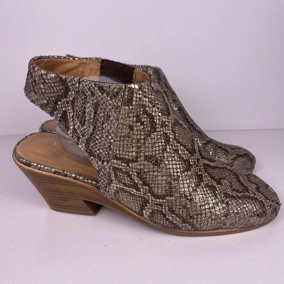 Gentle Souls Harlie Slingback Bootie Women 11 Snake Print Embossed Leather Upper - Picture 1 of 7